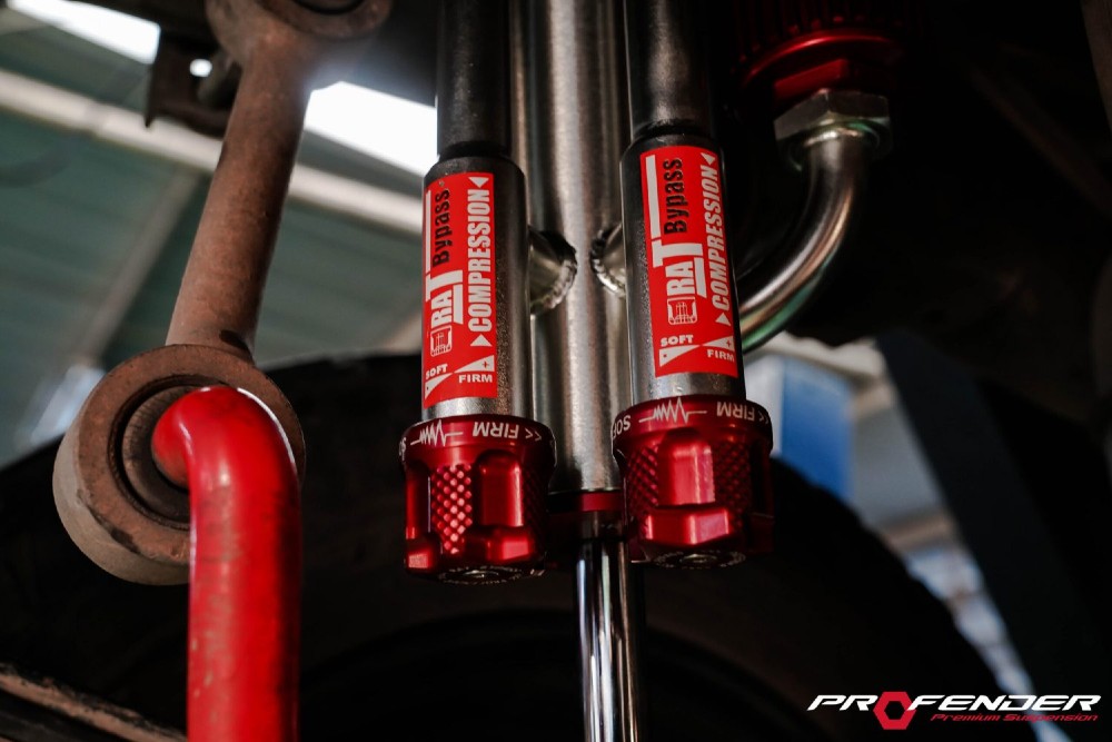 Profender รีบาวน์โช๊คอัพสีแดง เงิน