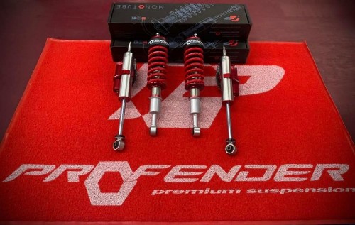 Profender โช๊คอัพ2 แบบ วางบนพรมสีแดง