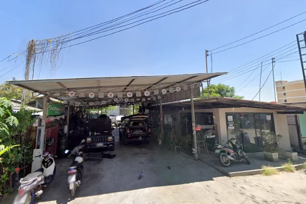 อู่ บ้านจิ๊ป (JEEP) (นายพันธ์อมร องค์เจริญ)