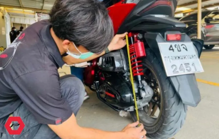 ช่างวัดขนาดโช๊คมอเตอร์ไซค์
