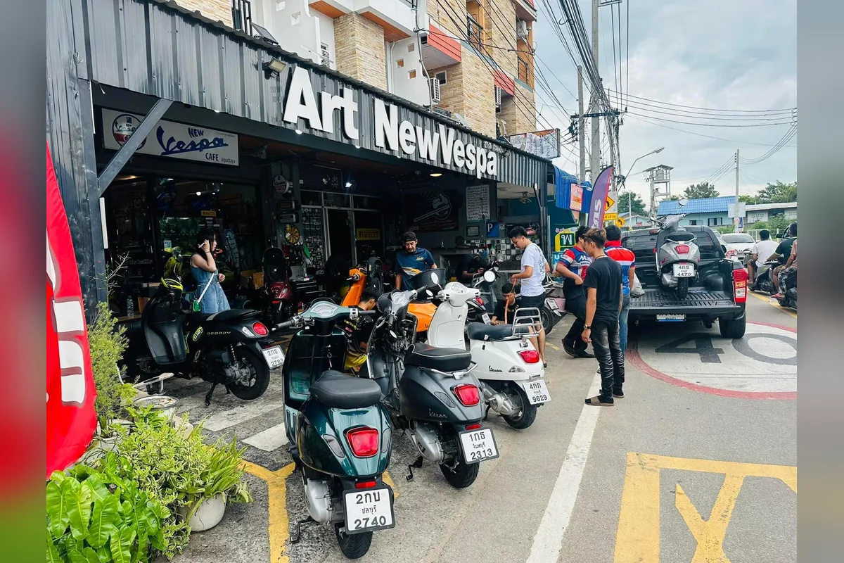 Art New Vespa Pattaya